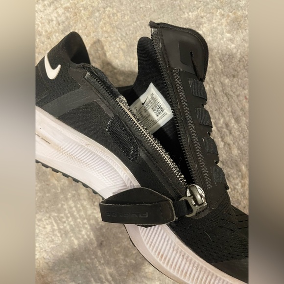 Nike Air Zoom Pegasus 38 Black & White Side Zip Velcro Closure Women’s Size 9 - Picture 11 of 15